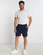 EA7 Pantaloni scurți | Regular Fit