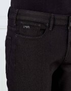 Emporio Armani Blugi Essential J06 | Slim Fit