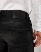 Emporio Armani Blugi j06 | Slim Fit