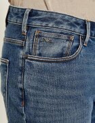 Emporio Armani Blugi J06 | Slim Fit