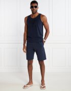 Emporio Armani Pantaloni scurți | Regular Fit