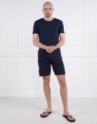 Emporio Armani Pantaloni scurți | Regular Fit