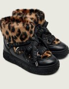 GUESS Bocanci UNESSA