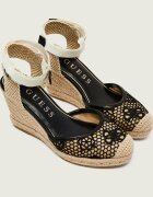 GUESS De dantelă platforme CHEYIN