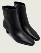 GUESS De piele botine cu toc subțire IDREENA