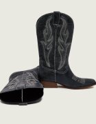 GUESS De piele cizme cowboy Largen