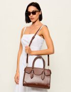 GUESS De piele cufăr SOFIA