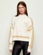 GUESS Guler înalt KAMILA | Relaxed fit