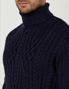 GUESS Maletă EVANDER | Regular Fit cu adaos de lână