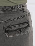 GUESS Pantaloni scurți | Slim Fit