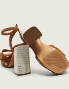 GUESS Sandale cu toc gros VALICE2 | piele întoarsă