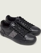 GUESS Sneakers Cribe