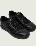 GUESS Sneakers Cribe2