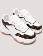 GUESS Sneakers Happy3