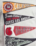 GUESS Tricou PENNANT | Regular Fit