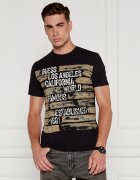 GUESS Tricou WORLD FAMOUS | Regular Fit