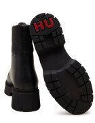 Hugo De piele insulete kris