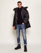 Hugo Maletă San Rudi | Relaxed fit