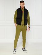 Hugo Vestă | Regular Fit