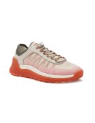 Hunter Sneakers Travel