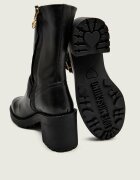 Love Moschino De piele botine cu toc