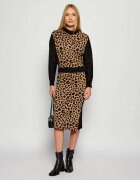 Marc Cain Guler înalt | regular fit