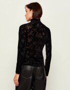 Marc Cain Guler înalt | Slim Fit