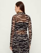 Marc Cain Guler înalt | Slim Fit