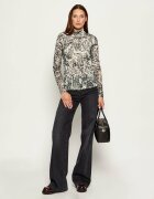 Marc Cain Guler înalt | Slim Fit
