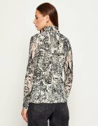 Marc Cain Guler înalt | Slim Fit