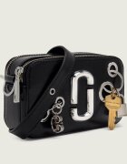 Marc Jacobs De piele geantă poștaș The Grommet Charm Snapshot
