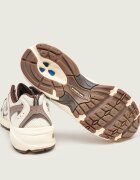 New Balance Sneakers MR530
