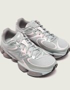 New Balance Sneakers U2000
