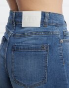 Silvian Heach Pantaloni scurți | Regular Fit
