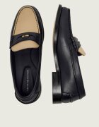 Tommy Hilfiger De piele mocasini PENNY CRUST TH x F.C. Liverpool