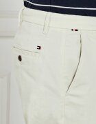Tommy Hilfiger Pantaloni scurți chino | Loose fit