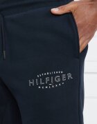 Tommy Hilfiger Pantaloni Scurți HILFIGER CURVE LOGO SWEATSHORT | Regular Fit