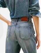 Tommy Jeans Blugi BJ8011 | Mom Fit