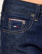 Tommy Jeans Blugi Kira DJ9050 | Straight fit | mid rise