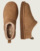 UGG Bocanci W Classic Micro | piele întoarsă | lână