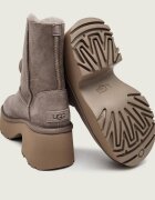 UGG Bocanci W ESMEE | piele întoarsă