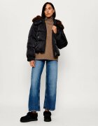 UGG Bocanci W Tazzelle | shearling | zamsz
