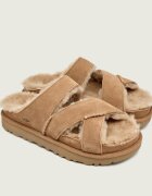 UGG Căptușite papuci de casă W Greenport Cross Strap Slide | piele întoarsă (zamsz) | cu adaos de lână
