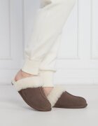 UGG Căptușite papuci de casă W Scuffette II cu adaos de lână | shearling | piele întoarsă