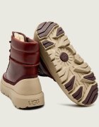 UGG De piele încălțăminte înaltă M NEUMEL HIGH WEATHER HYBRID cu adaos de lână