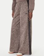 adidas Blugi Firebird Aop KD8811 Loose Fit
