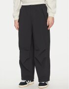 adidas Pantaloni din material Premium Essentials Utility Parachute JD2111 Loose Fit