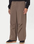 adidas Pantaloni din material Premium Essentials Utility Parachute JW1087 Loose Fit