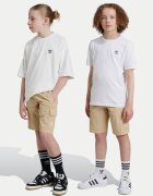 adidas Pantaloni scurți sport IX7598 Regular Fit