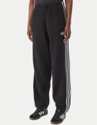 adidas Pantaloni trening Adiluna Season 2 X Jennie Knitted Loose Joggers LD8918 Relaxed Fit
